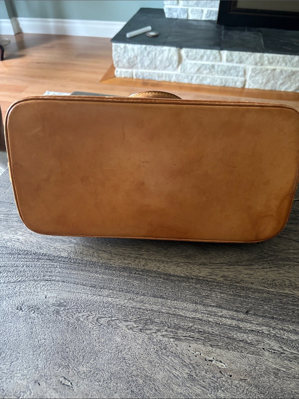 Authentic Louis Vuitton alma PM - Picture 2 of 9